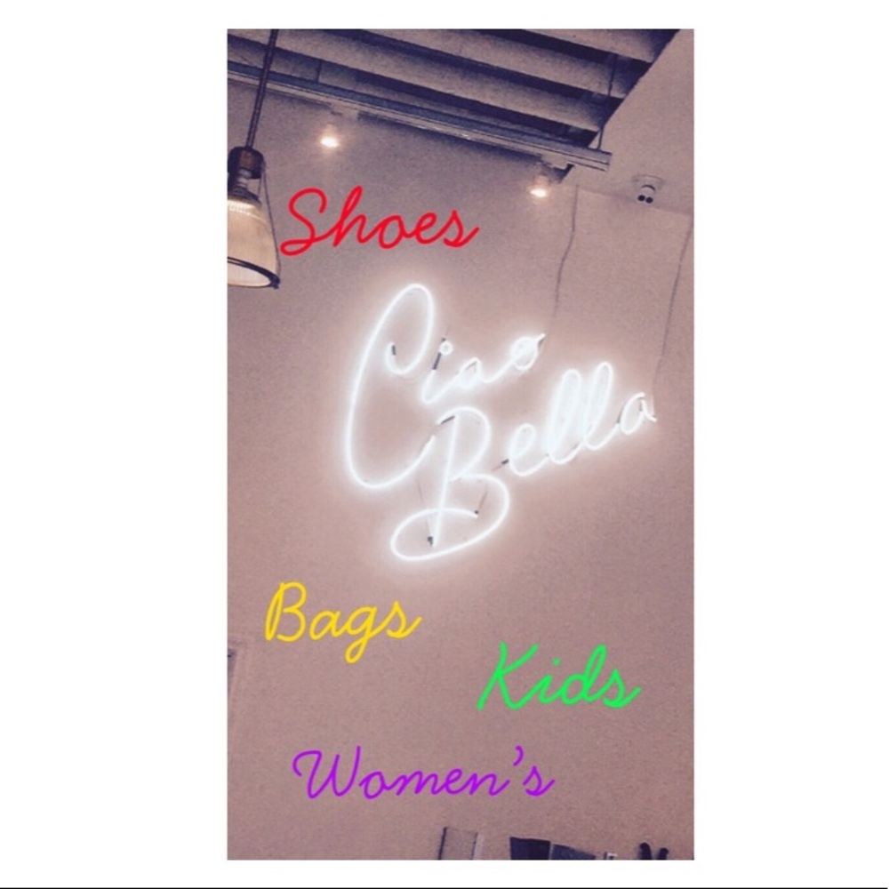 ALL THIS CAN BE FOUND IN LIV’S CLOSET! MAKE OFFERS